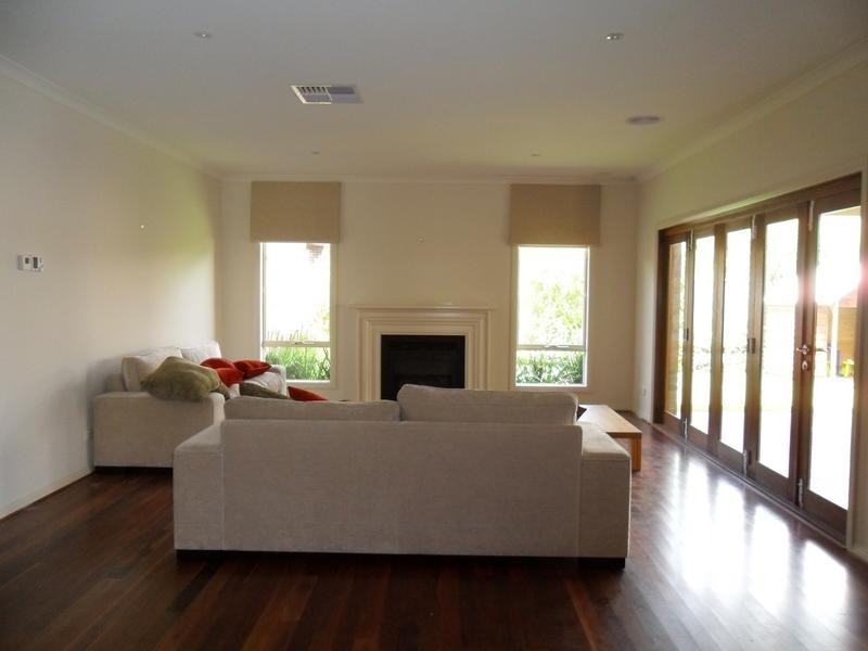 23 Kooyong Close, Officer VIC 3809