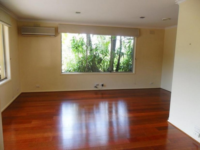 490 Princes Highway, Officer VIC 3809