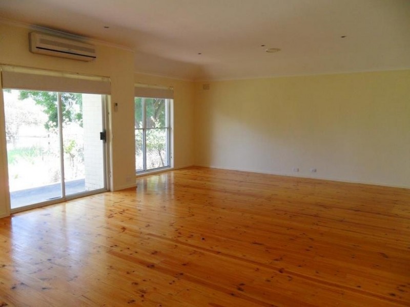 490 Princes Highway, Officer VIC 3809