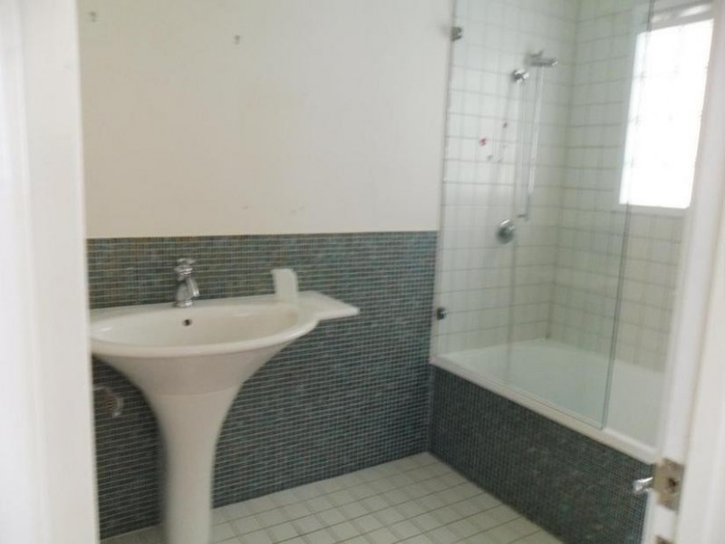 490 Princes Highway, Officer VIC 3809