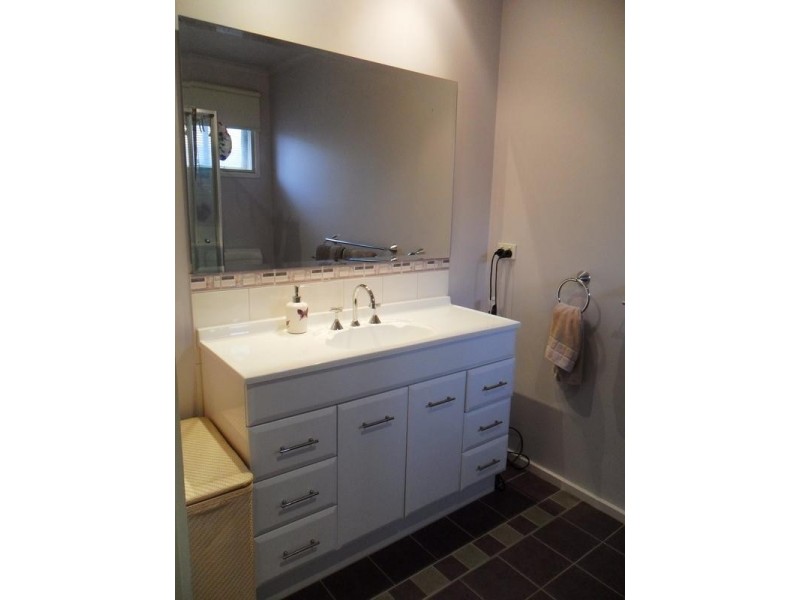 14 Lancaster Avenue, Narre Warren VIC 3805