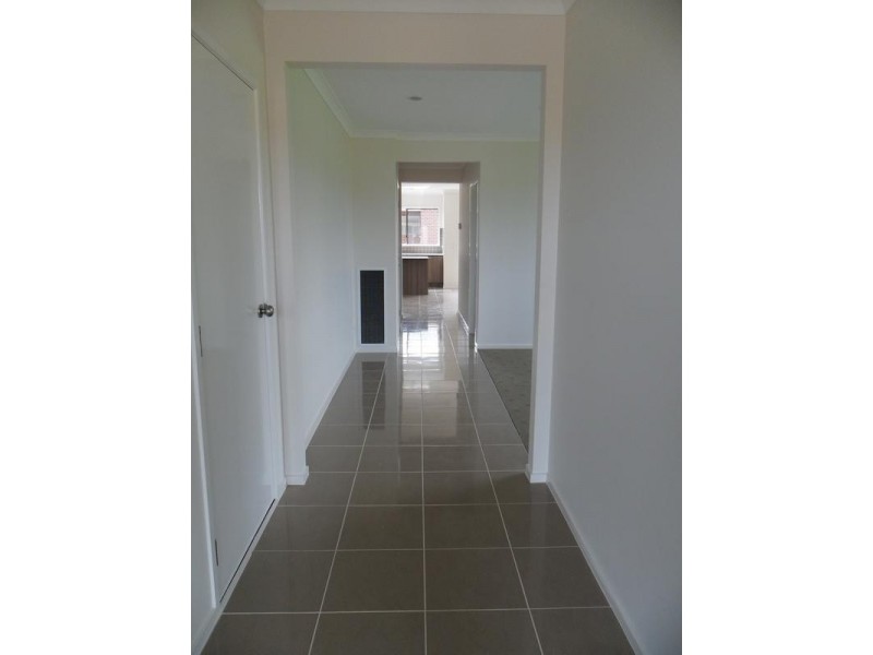 Lot 345, 72 McKillop Way, Clyde North VIC 3978