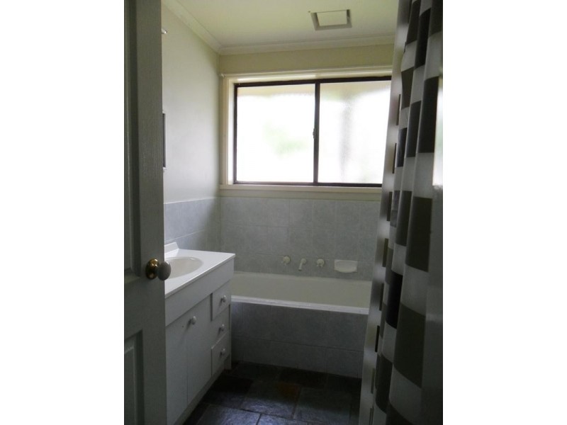 7 Austin Avenue, Narre Warren VIC 3805