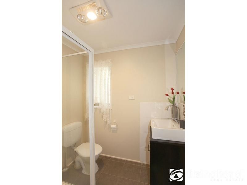 2 Tenandra Court, Berwick VIC 3806