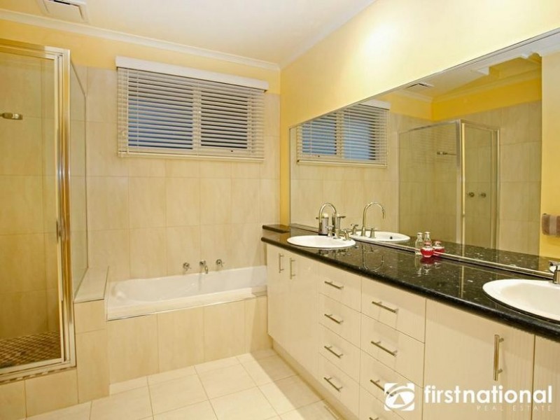 500 Beaconsfield-Emerald Road, Guys Hill VIC 3807