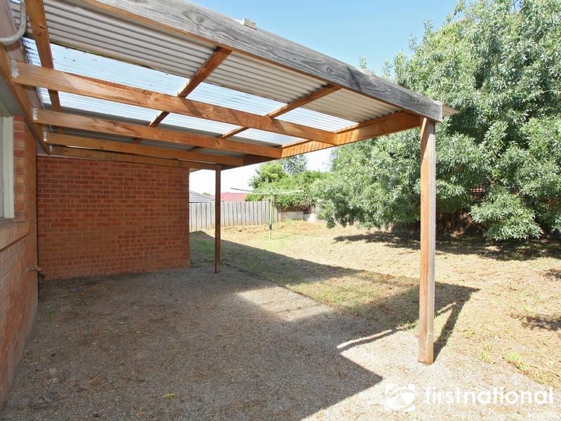 12 Sharpe Court, Berwick VIC 3806