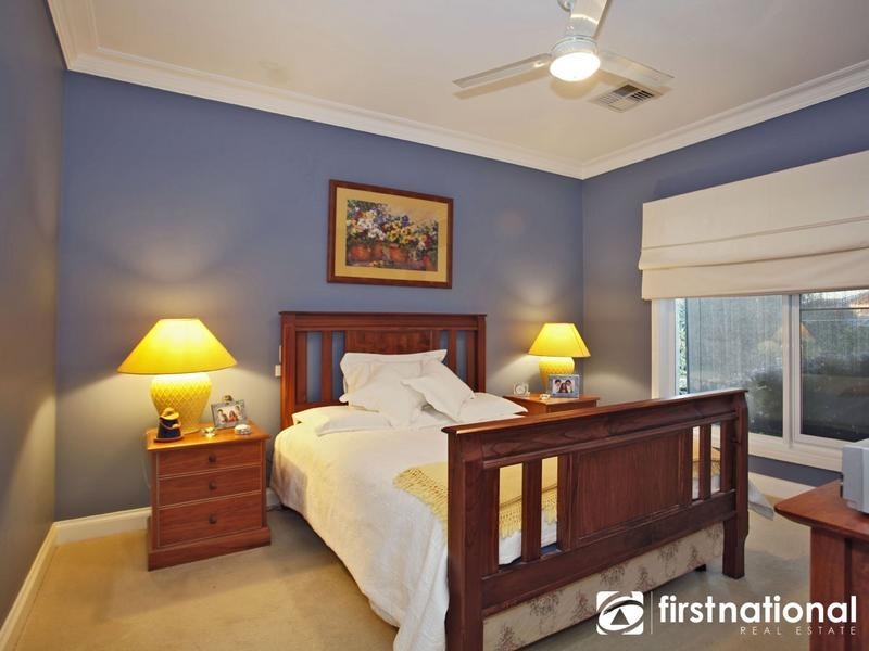 14 Ros Way, Berwick VIC 3806