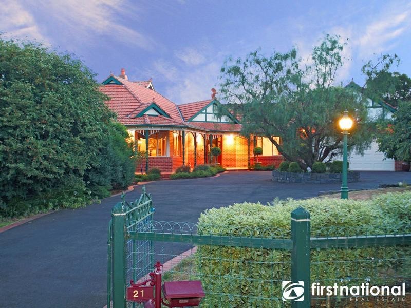 21 Lansell Close, Narre Warren South VIC 3805