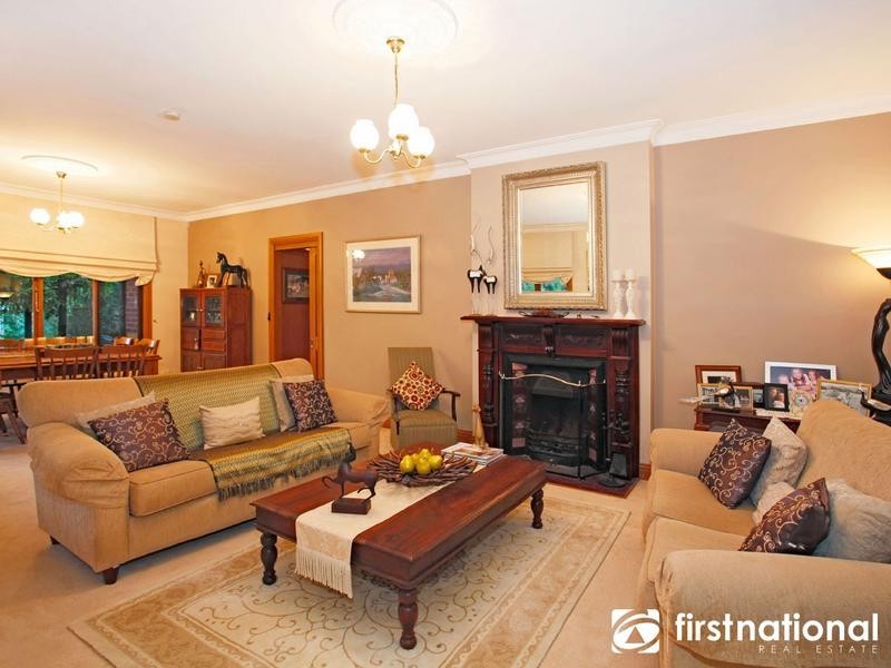 21 Lansell Close, Narre Warren South VIC 3805