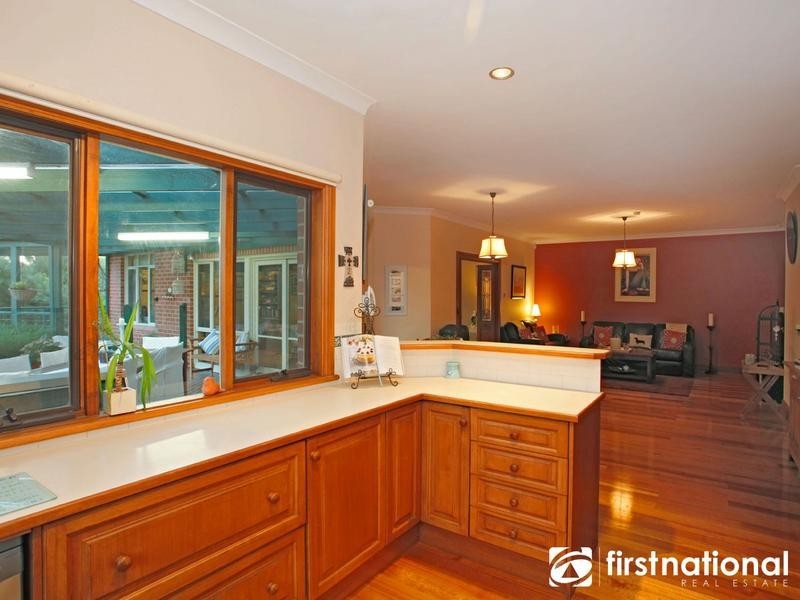 21 Lansell Close, Narre Warren South VIC 3805