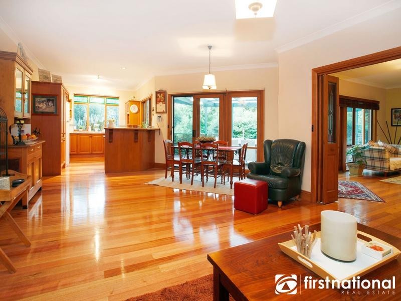 21 Lansell Close, Narre Warren South VIC 3805