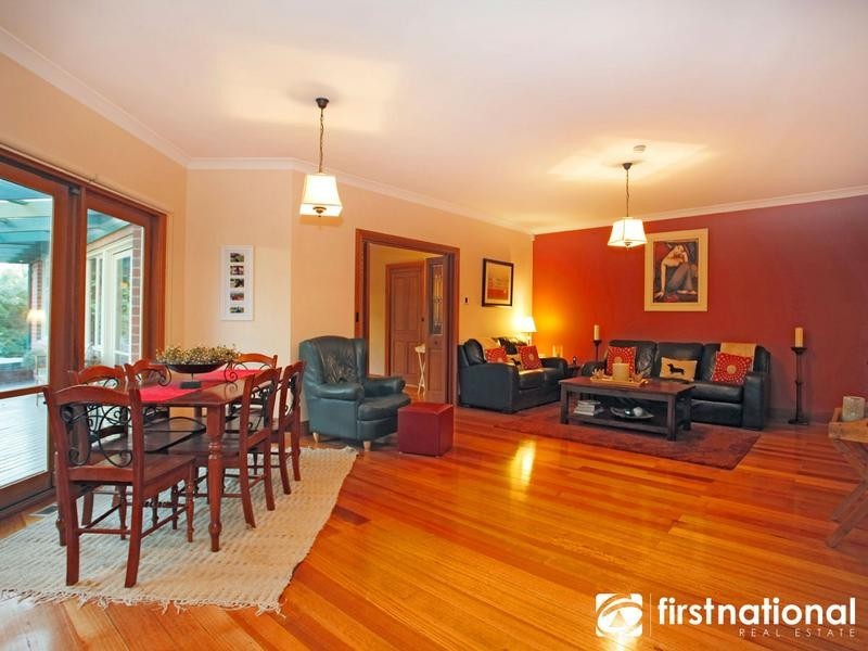 21 Lansell Close, Narre Warren South VIC 3805