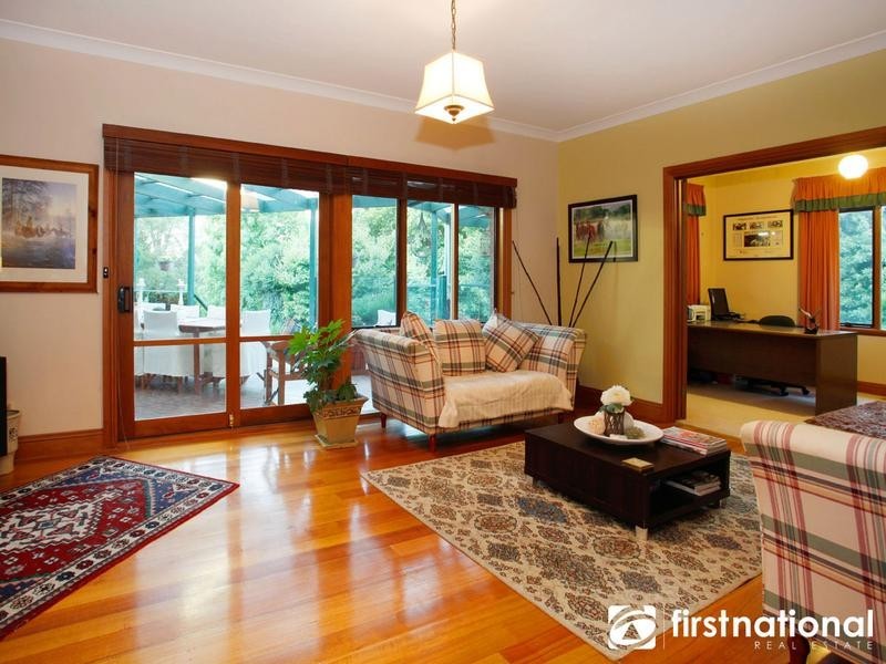 21 Lansell Close, Narre Warren South VIC 3805