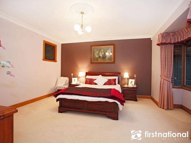 21 Lansell Close, Narre Warren South VIC 3805