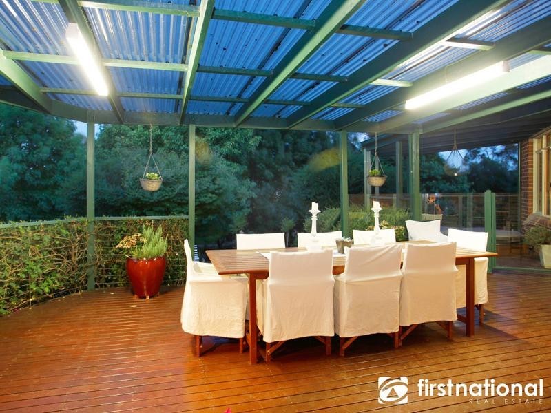 21 Lansell Close, Narre Warren South VIC 3805