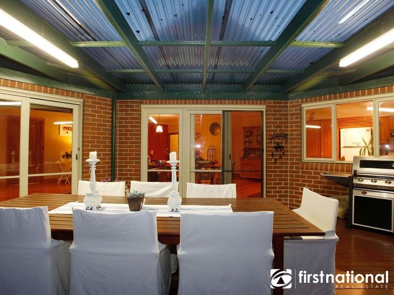 21 Lansell Close, Narre Warren South VIC 3805