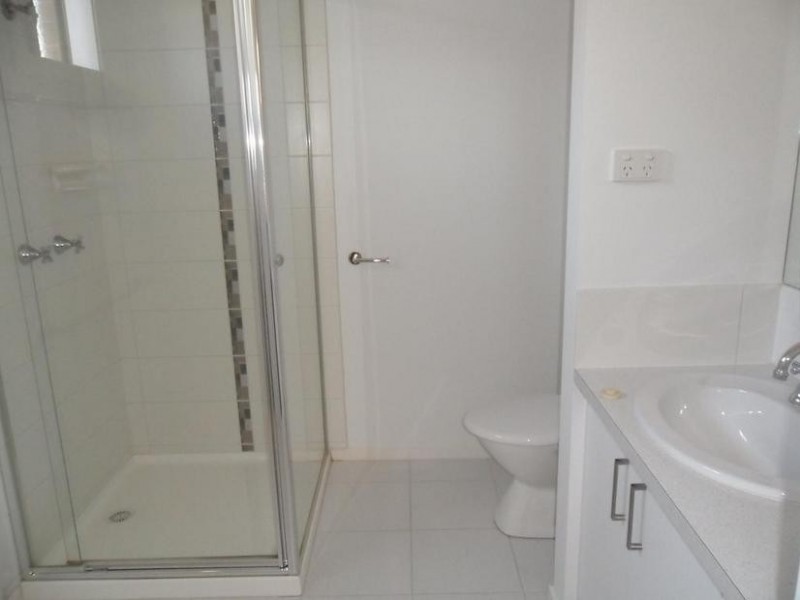 24 Nature Avenue, Officer VIC 3809