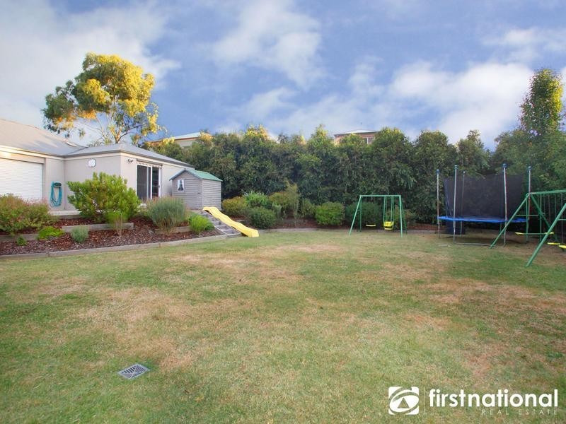 1-3 Wembley Drive, Berwick VIC 3806