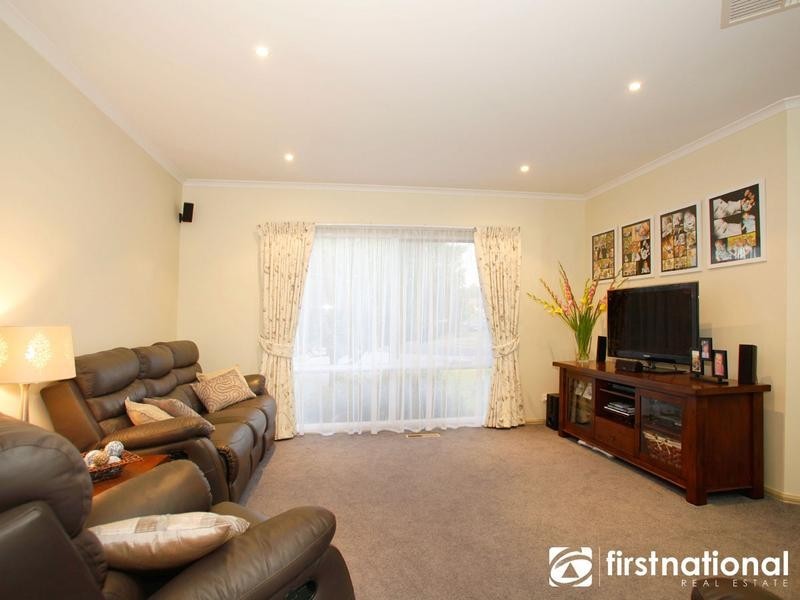 1-3 Wembley Drive, Berwick VIC 3806