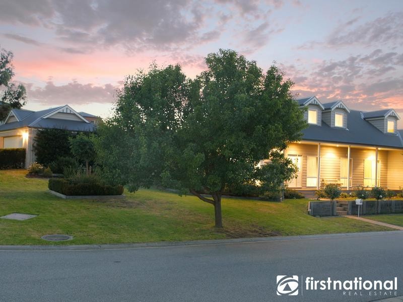 1-3 Wembley Drive, Berwick VIC 3806