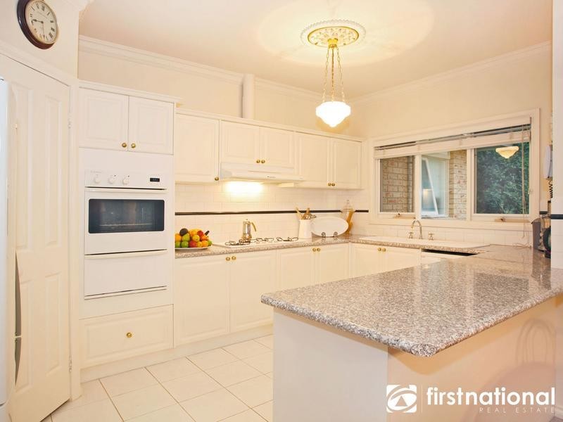 9 Scanlan Street, Berwick VIC 3806