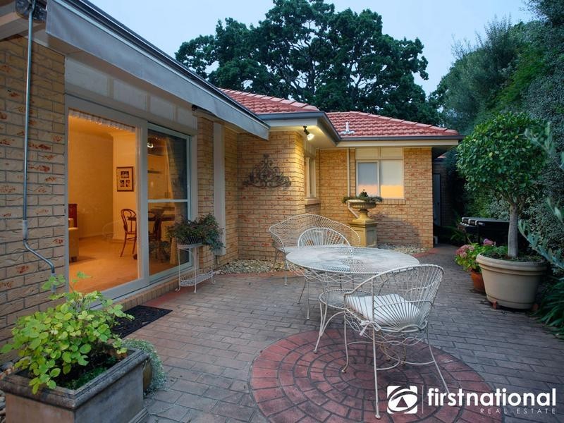 9 Scanlan Street, Berwick VIC 3806