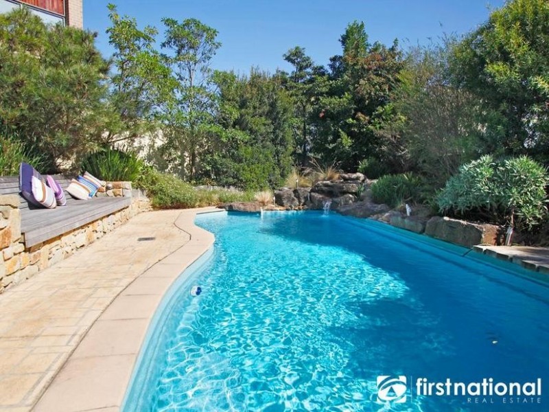 9 Natren Court, Berwick VIC 3806