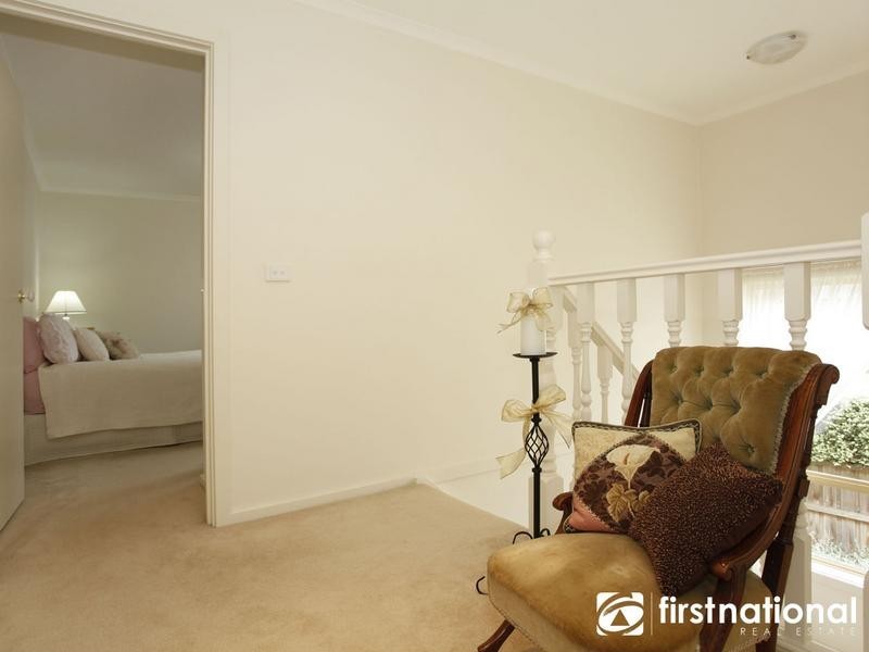 2 Terrace Gardens, Narre Warren South VIC 3805