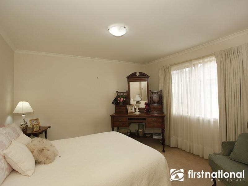 2 Terrace Gardens, Narre Warren South VIC 3805