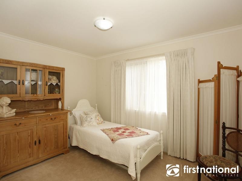 2 Terrace Gardens, Narre Warren South VIC 3805