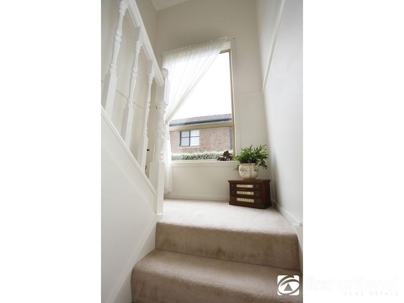 2 Terrace Gardens, Narre Warren South VIC 3805