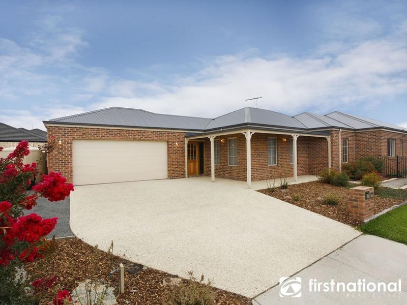 9 Misty Close, Berwick VIC 3806