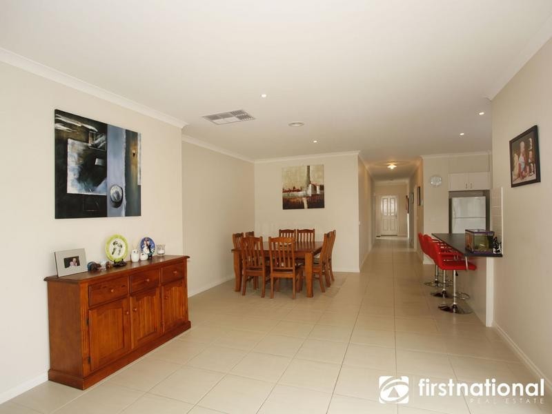 9 Misty Close, Berwick VIC 3806