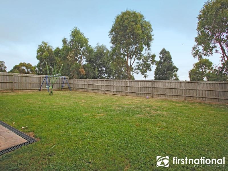 11 Duffy Court, Berwick VIC 3806