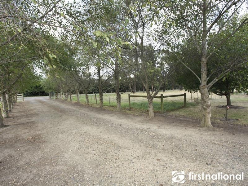 225 Rix Road, Officer VIC 3809