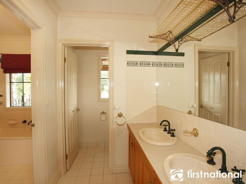 225 Rix Road, Officer VIC 3809