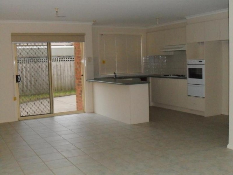 1 Rapallo Way, Cranbourne North VIC 3977
