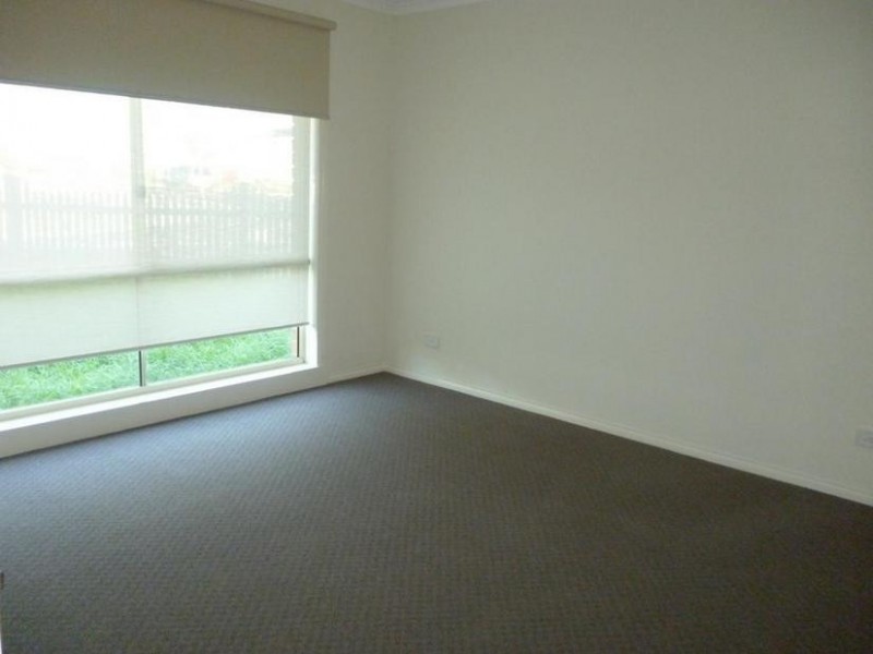 1 Rapallo Way, Cranbourne North VIC 3977