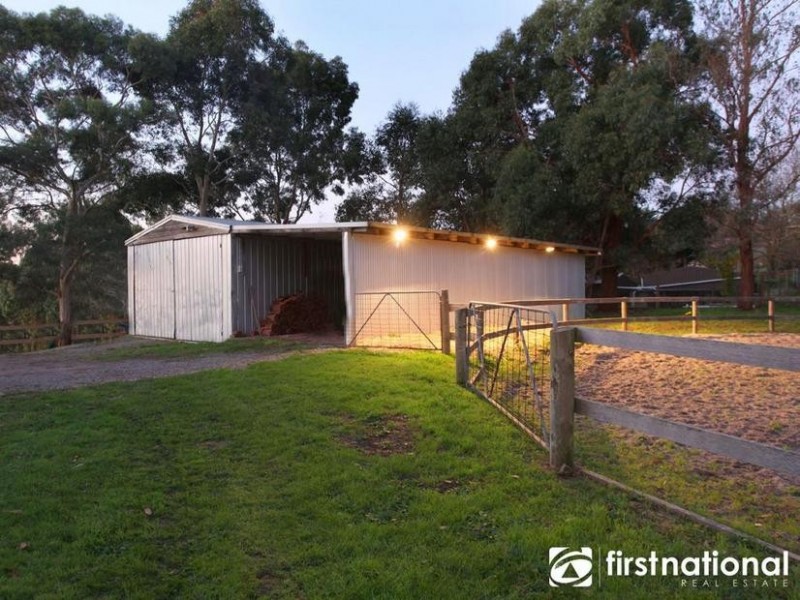 385 Dickie Road, Beaconsfield Upper VIC 3808