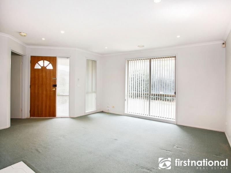 11 Wilmott Close, Berwick VIC 3806