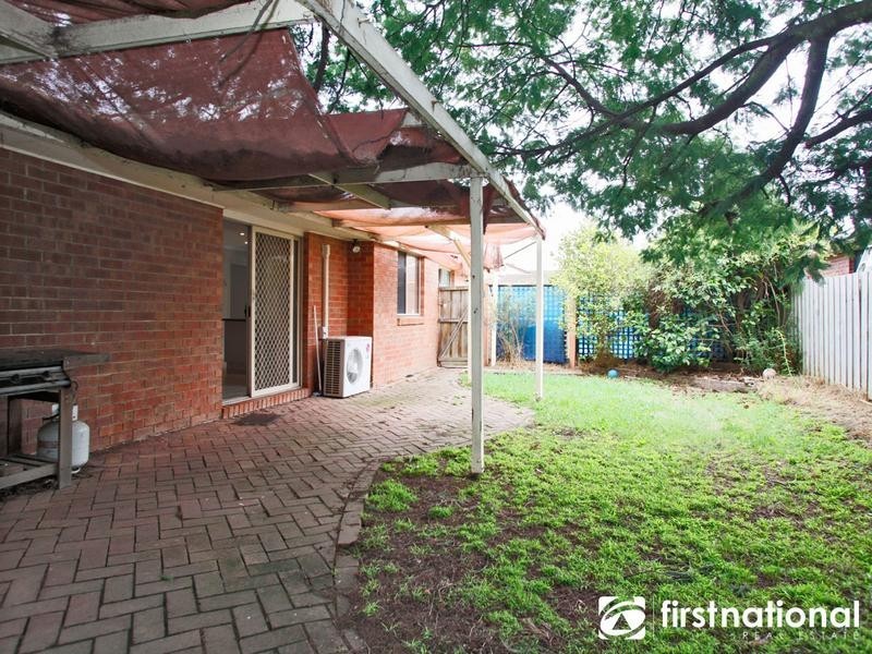 11 Wilmott Close, Berwick VIC 3806
