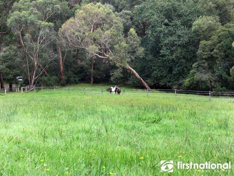 20 Huxtable Road, Pakenham Upper VIC 3810