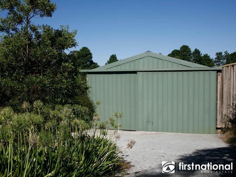 20 Huxtable Road, Pakenham Upper VIC 3810