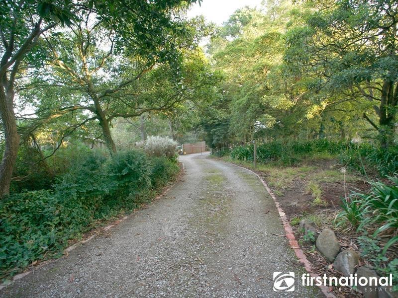 20 Huxtable Road, Pakenham Upper VIC 3810