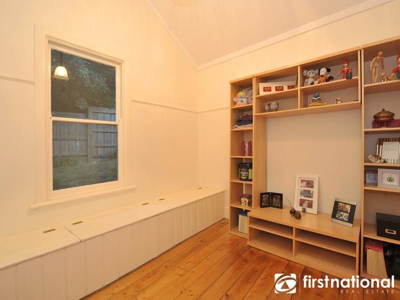 20 Huxtable Rd, Pakenham Upper VIC 3810