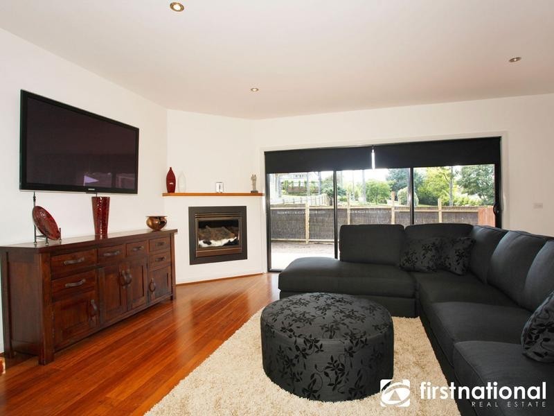 2/116 Brisbane Street, Berwick VIC 3806