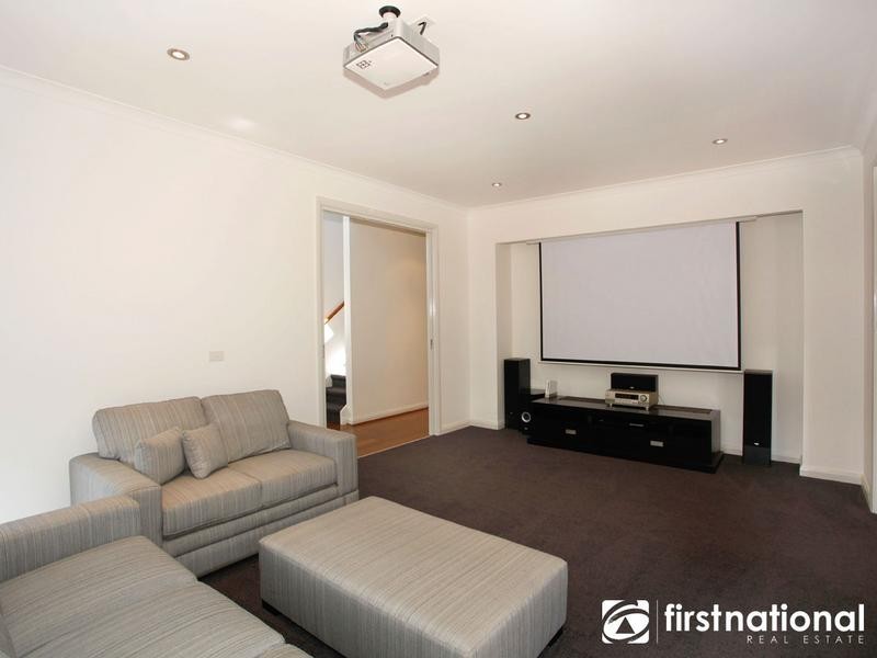 2/116 Brisbane Street, Berwick VIC 3806