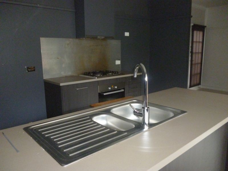 6 Roundhay Court, Berwick VIC 3806