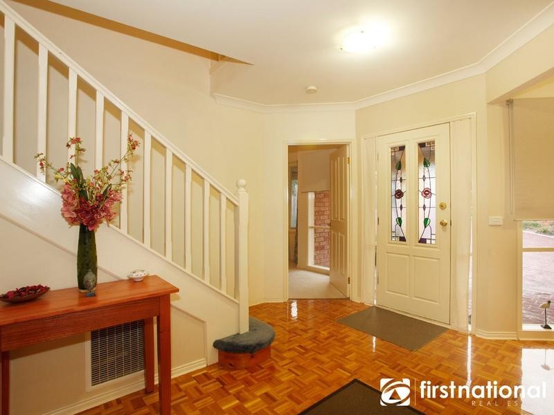 64 Scenic Drive, Beaconsfield VIC 3807
