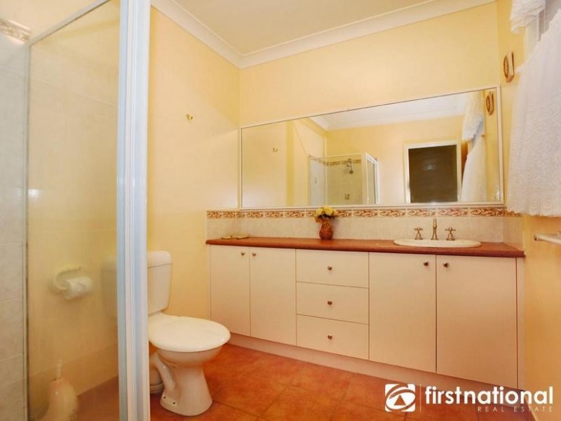 64 Scenic Drive, Beaconsfield VIC 3807